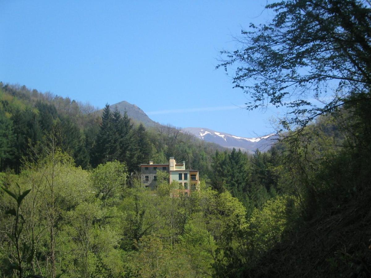 Il Bosco Di Campo Marzano Garden Apartments Borzonasca Exterior foto